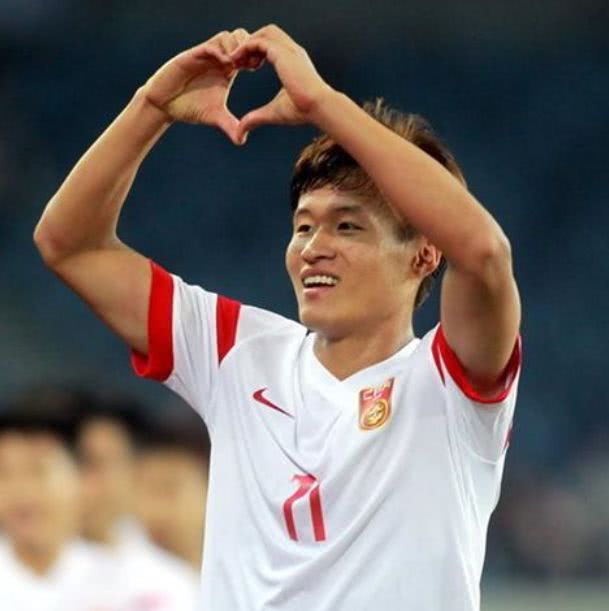 电竞世界杯- 尼斯天才小将续约五年留队  